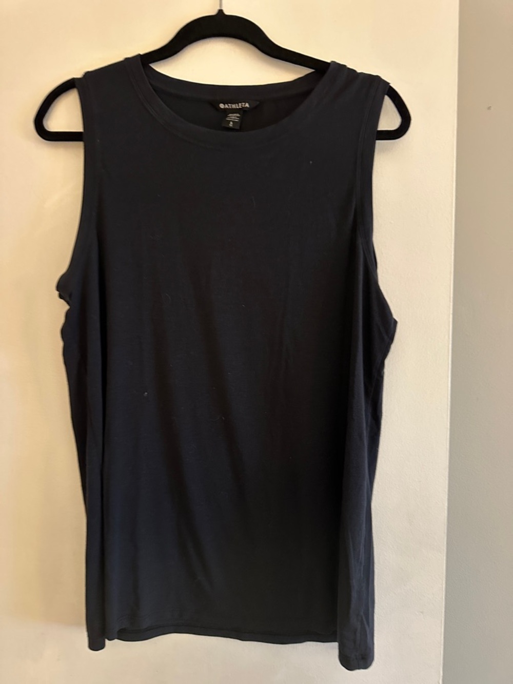 Athleta Navy Sleeveless Muscle Tank